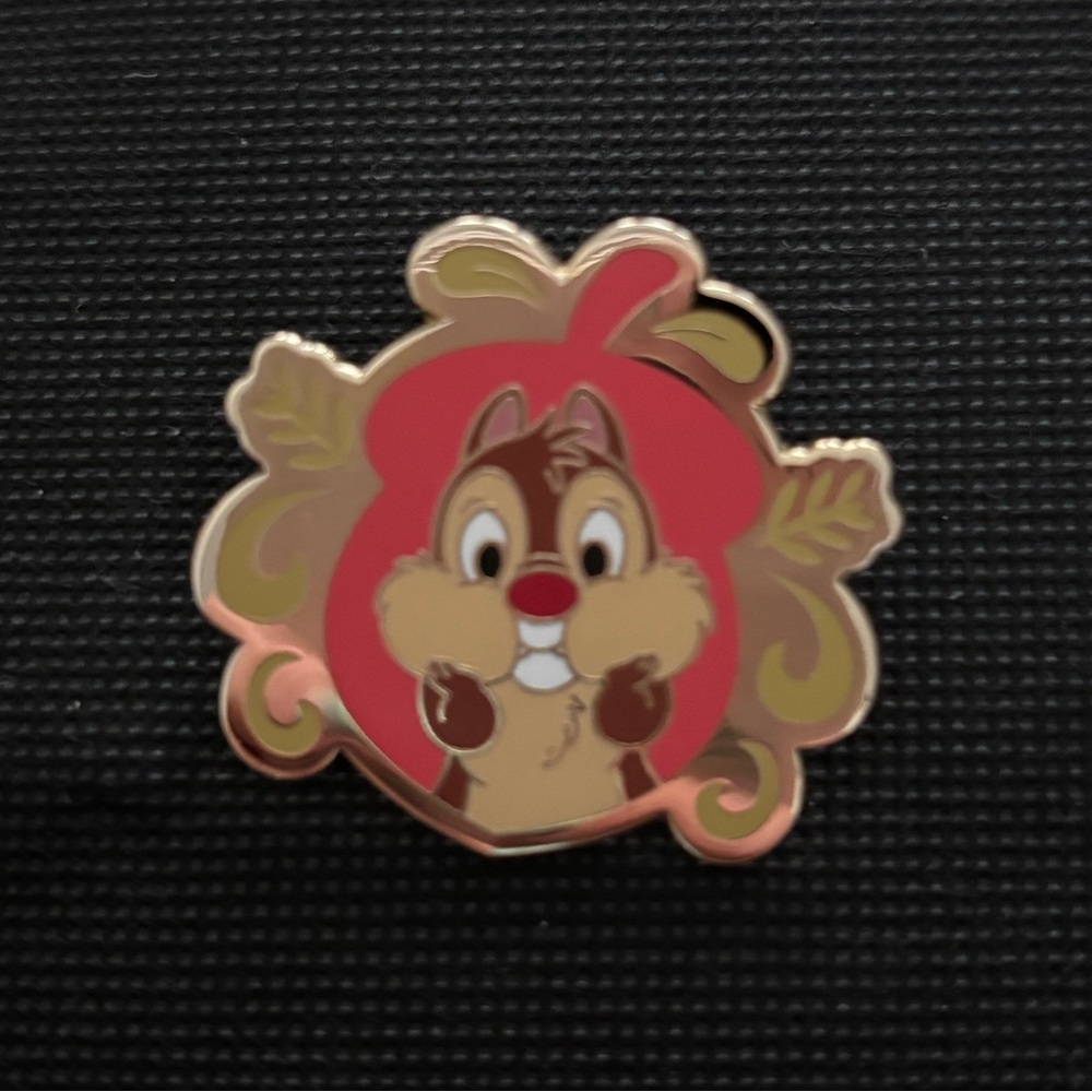 Dale Chipmunk Disney Trading Pin
